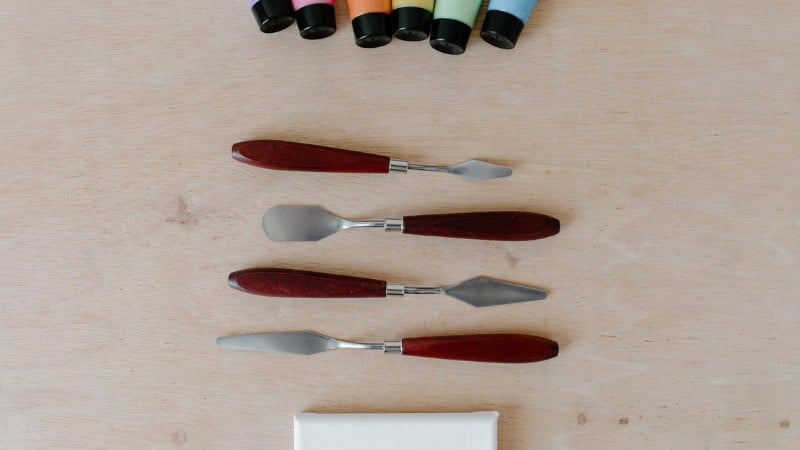 Le matériel nécessaire pour apprendre la peinture au couteau